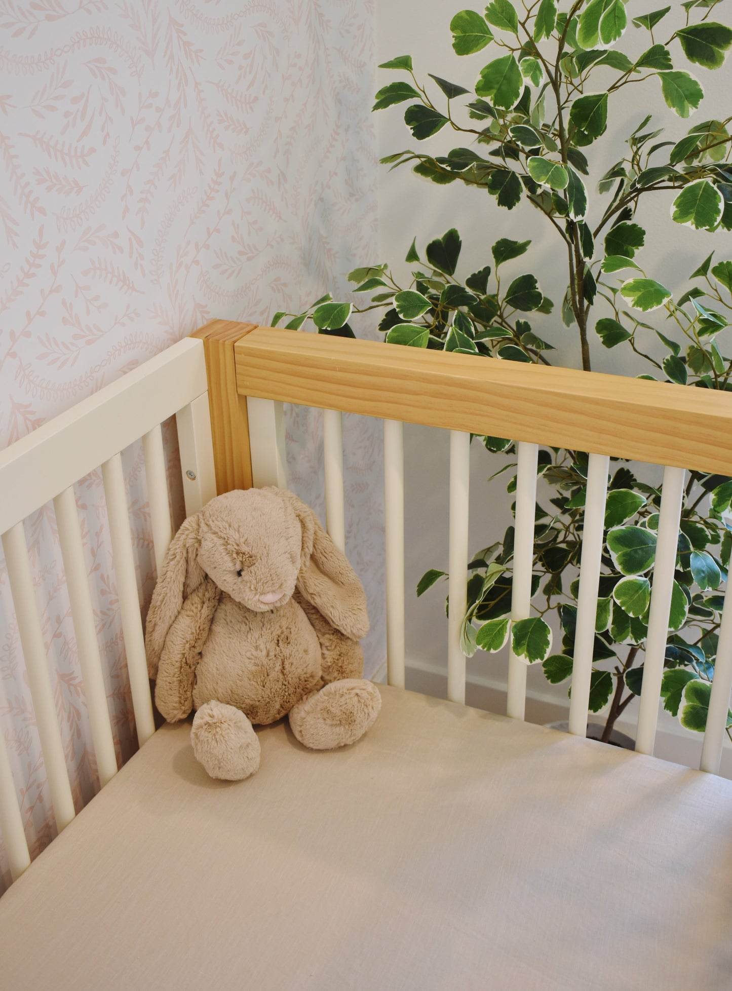 Hemp Crib Sheet in Oat Milk