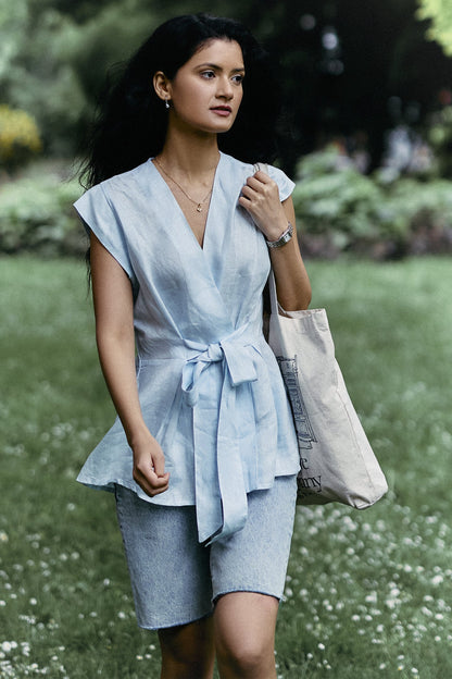 Power Moves Short Sleeve Top In Blue
