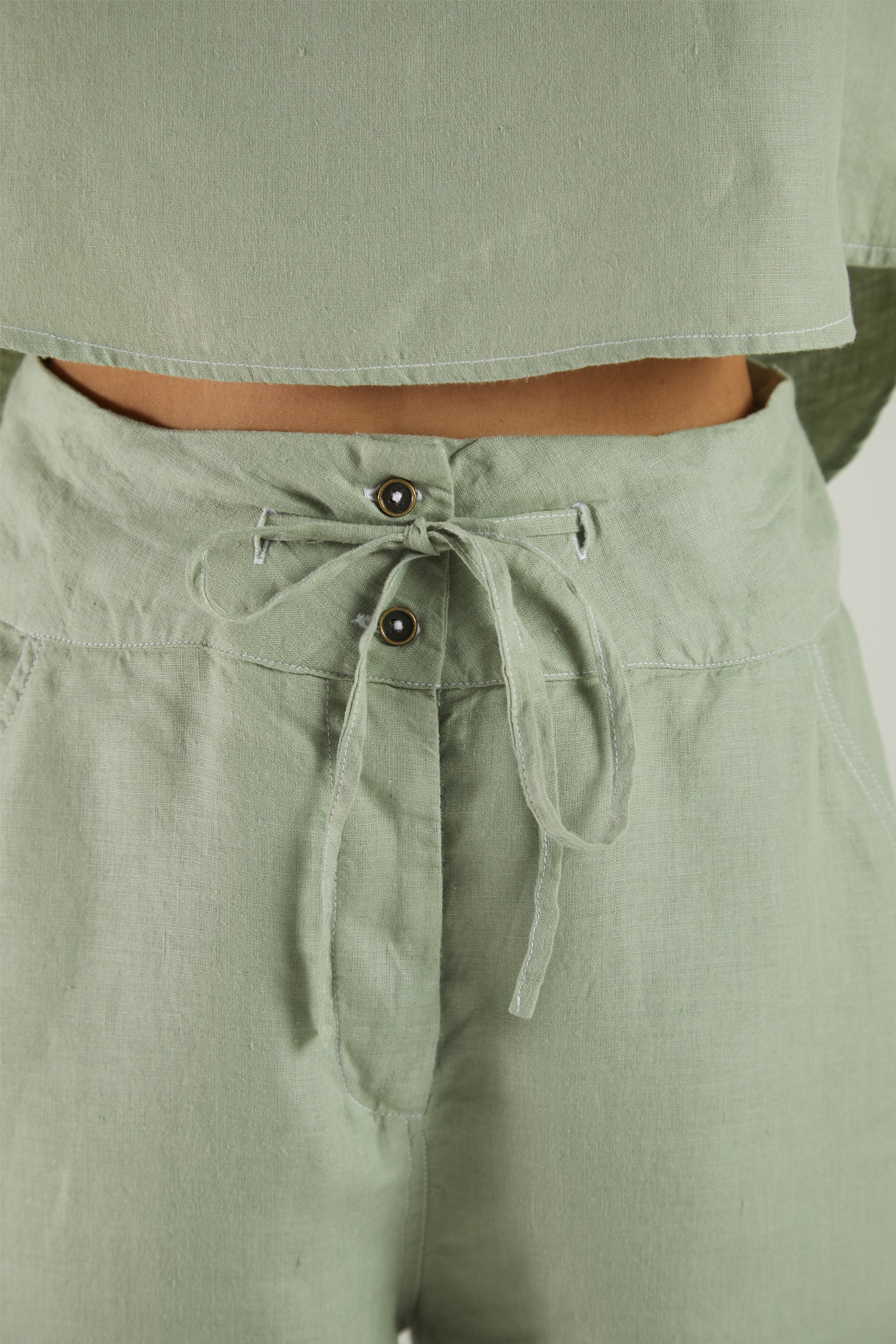 Sunkissed Saltwater Shorts in Light Olive