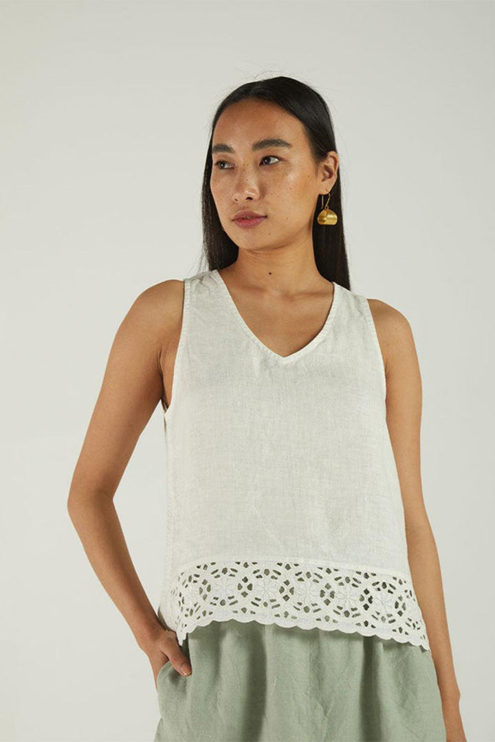 Sunkissed Shoulders Top in Off-white