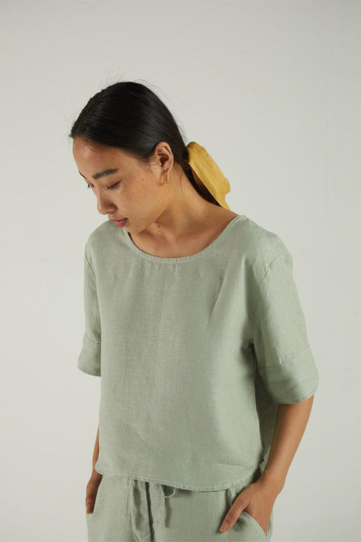 Summer Muse Top in Light Olive